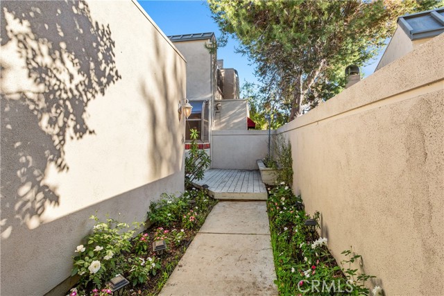 Detail Gallery Image 3 of 49 For 27842 Inverness #38,  Mission Viejo,  CA 92692 - 3 Beds | 2/1 Baths