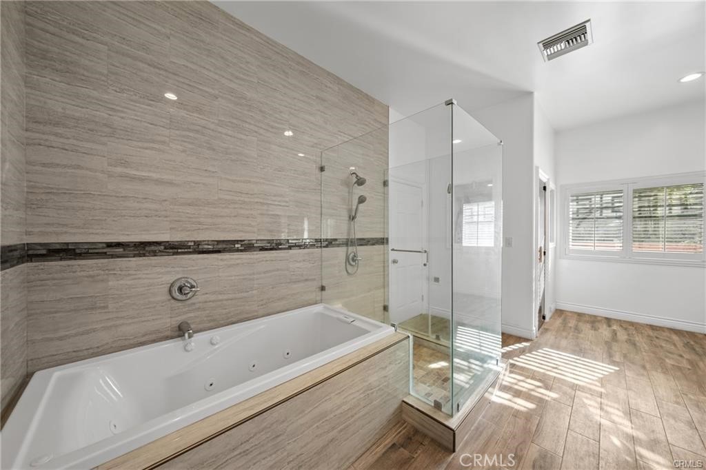MLS #WS26169393 image #47
