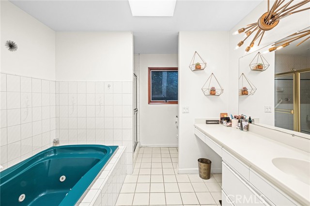 Detail Gallery Image 34 of 56 For 553 21st St, Hermosa Beach,  CA 90254 - 3 Beds | 2 Baths