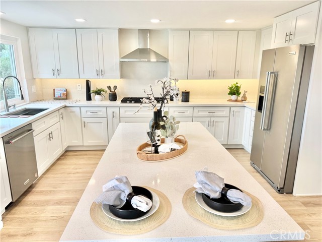 Detail Gallery Image 7 of 21 For 29141 Bobolink Dr, Laguna Niguel,  CA 92677 - 4 Beds | 3 Baths