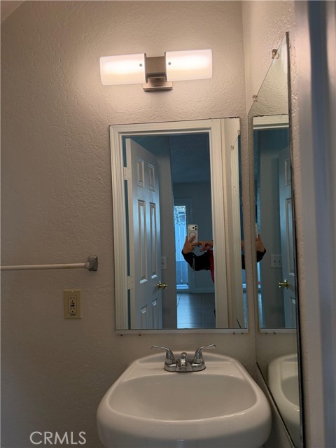 Detail Gallery Image 22 of 47 For 16770 San Bernardino Ave 19d,  Fontana,  CA 92335 - 2 Beds | 1/1 Baths