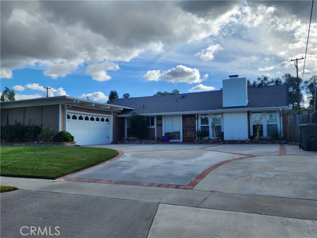 17302 Meadowview Dr, Yorba Linda, CA 92886