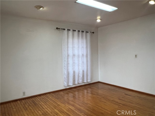 5251 Laurel Street, San Diego CA: https://media.crmls.org/medias/0346088e-57b1-400f-960c-174365e5fdcc.jpg