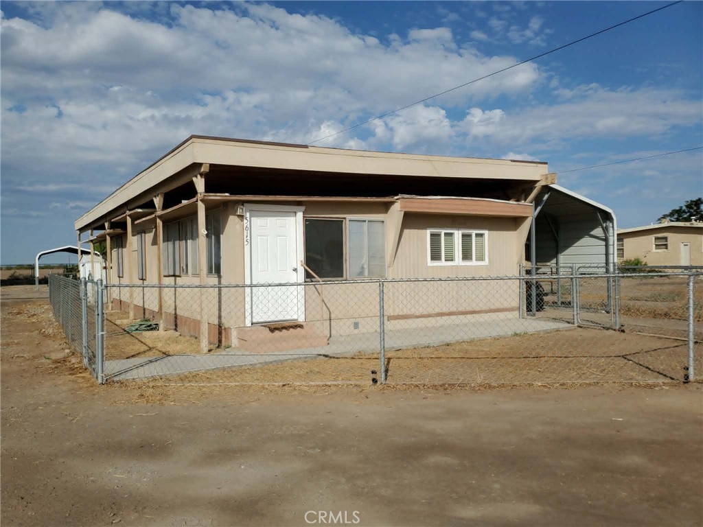 5623 Colorado River Road