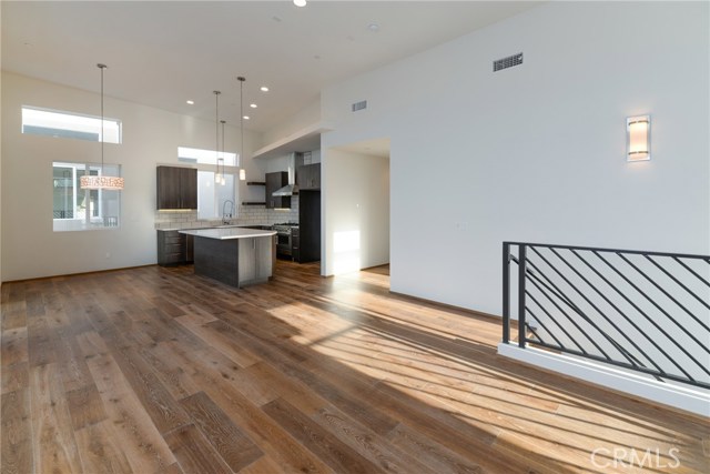 2518 Nelson Avenue, Redondo Beach, California 90278, 4 Bedrooms Bedrooms, ,3 BathroomsBathrooms,Residential,Sold,Nelson,PV17029854