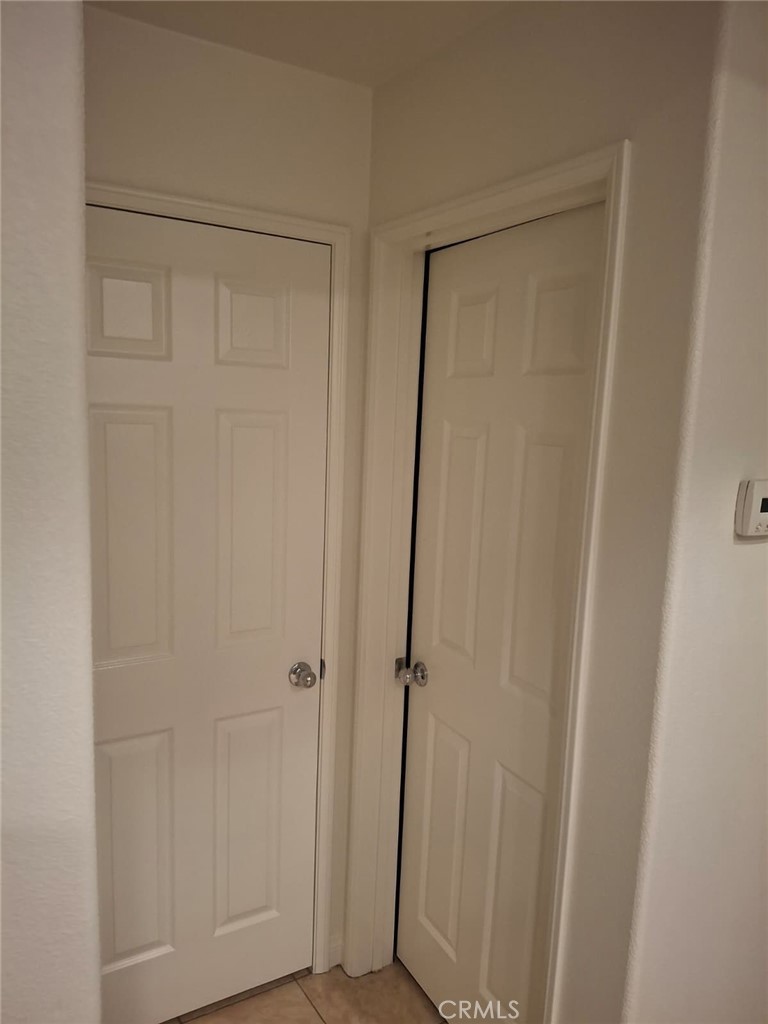 https://media.crmls.org/medias/03479861-29c3-4a85-acfb-2b173749c4fb.jpg?preset=X-Large
