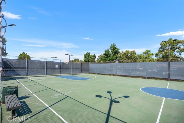 Detail Gallery Image 38 of 41 For 5 Bright Hollow, Irvine,  CA 92618 - 2 Beds | 2 Baths