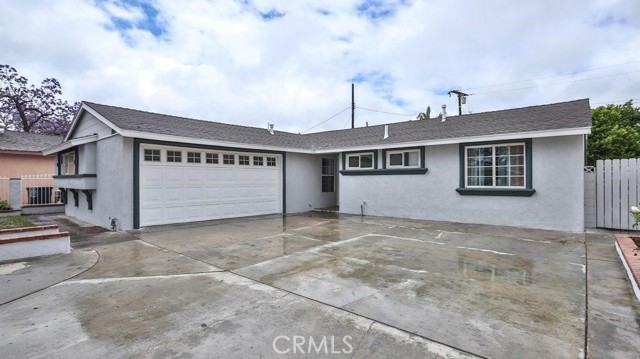 Detail Gallery Image 1 of 1 For 1928 S Diamond St, Santa Ana,  CA 92704 - 3 Beds | 2 Baths