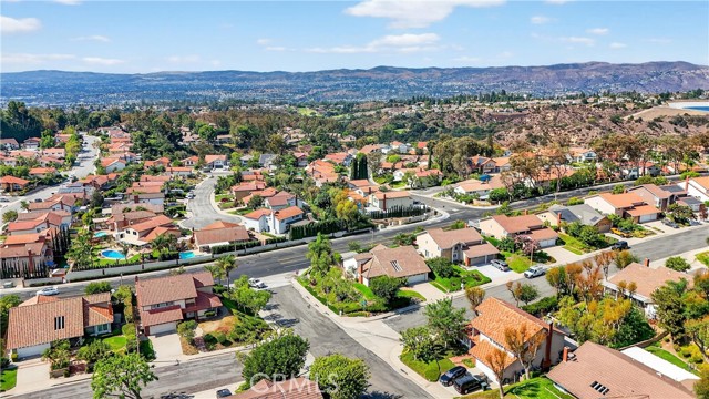 Detail Gallery Image 39 of 44 For 6701 E Leafwood Dr, Anaheim Hills,  CA 92807 - 3 Beds | 2 Baths