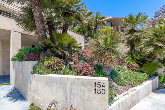 Detail Gallery Image 16 of 18 For 150 Cliff Dr, Laguna Beach,  CA 92651 - 2 Beds | 2/1 Baths