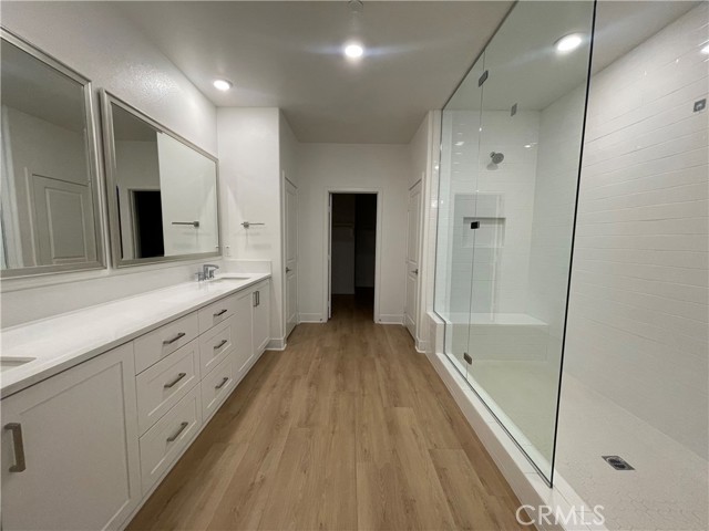 Detail Gallery Image 18 of 22 For 113 Bosal, Irvine,  CA 92618 - 4 Beds | 4 Baths