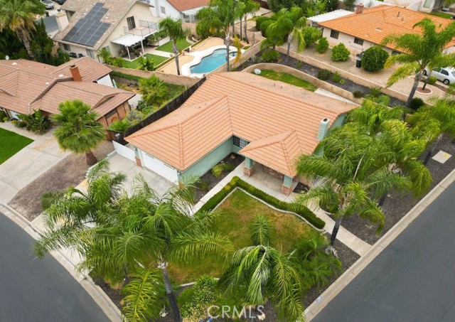 Detail Gallery Image 7 of 35 For 22860 Mariner Drive, Canyon Lake,  CA 92587 - 3 Beds | 2 Baths