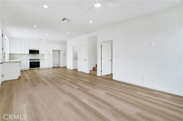 6168 Briercrest Avenue, Lakewood CA: https://media.crmls.org/medias/034da9c9-0b3a-4625-aacd-d5f74a47d45f.jpg