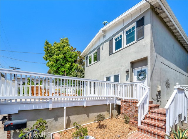 907 Diamond Street, Redondo Beach, California 90277, 4 Bedrooms Bedrooms, 0 ,1 BathroomBathrooms,Residential,For Sale,Diamond,0,SB26052980