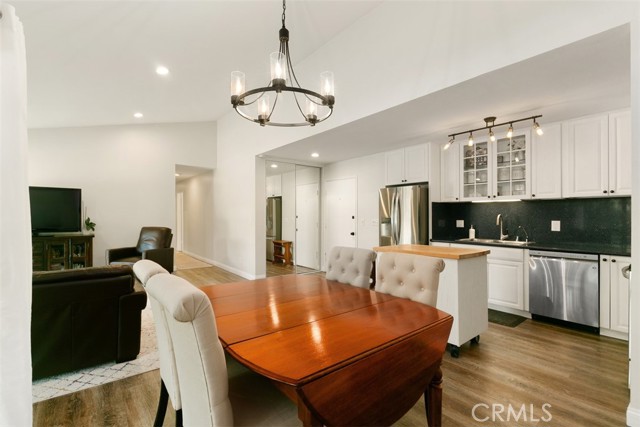 802 Camino Real, Redondo Beach, California 90277, 3 Bedrooms Bedrooms, ,2 BathroomsBathrooms,Residential,Sold,Camino Real,OC22093224