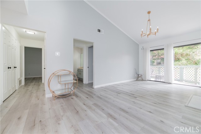 3555 W Greentree Circle, Anaheim CA: https://media.crmls.org/medias/034ec4b0-36b2-48a2-b915-79256c69d459.jpg