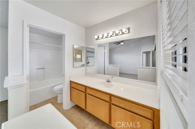 3524 San Jacinto Avenue, Rosamond CA: https://media.crmls.org/medias/034ef5ea-1990-436f-bfd5-9caa4ab09d80.jpg