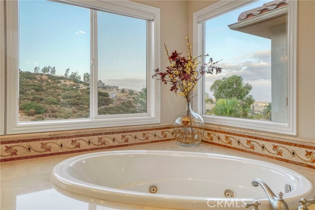 Detail Gallery Image 49 of 63 For 11806 Peak Rd, Chatsworth,  CA 91311 - 5 Beds | 6 Baths