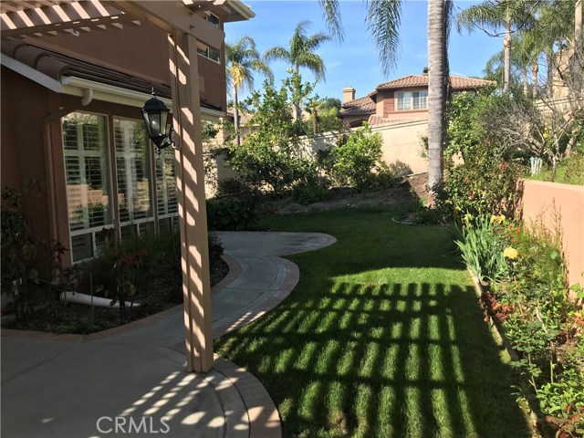 Image 2 for 904 S Creekview Ln, Anaheim Hills, CA 92808
