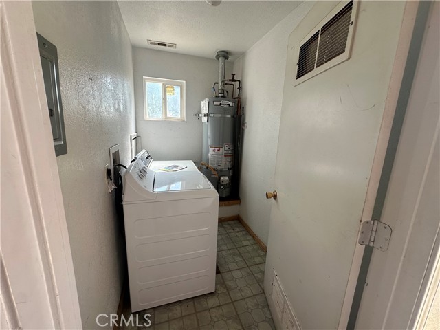 2789 Spencer Avenue, Oroville CA: https://media.crmls.org/medias/03506a09-e063-4cfd-9a51-9aad72866159.jpg
