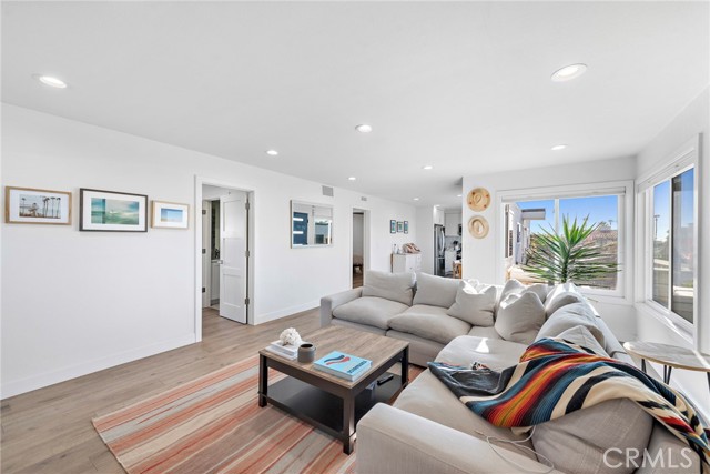 206 Avenida Victoria, San Clemente CA: https://media.crmls.org/medias/0350ce8f-9e89-4090-8335-3391379f1042.jpg