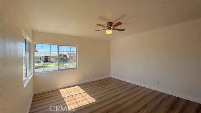 Detail Gallery Image 23 of 26 For 1048 E 45th Way, Long Beach,  CA 90807 - 3 Beds | 2 Baths