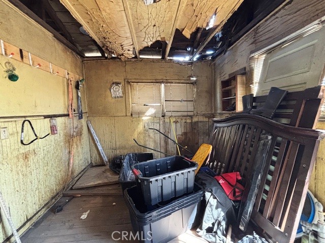 10722 Anzac Avenue, Los Angeles CA: https://media.crmls.org/medias/035678f4-ed9d-4bb1-8faf-debcf500ab41.jpg