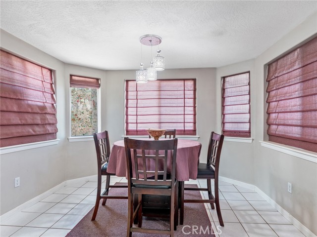 Detail Gallery Image 17 of 40 For 18476 Cherry St, Hesperia,  CA 92345 - 4 Beds | 2 Baths