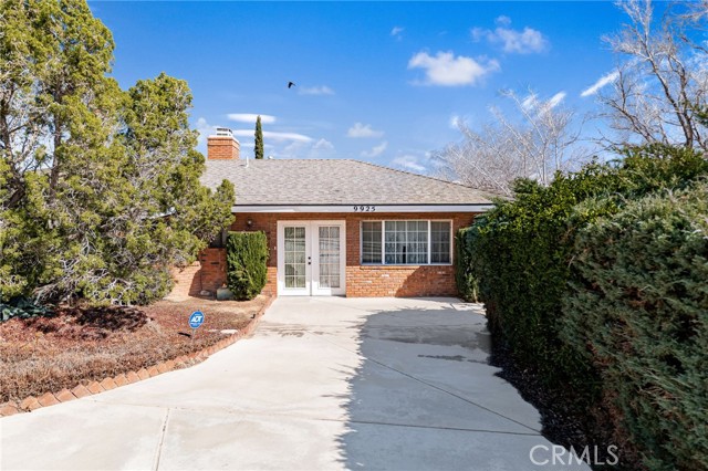 Detail Gallery Image 5 of 61 For 9925 Balsam, Hesperia,  CA 92345 - 3 Beds | 3 Baths