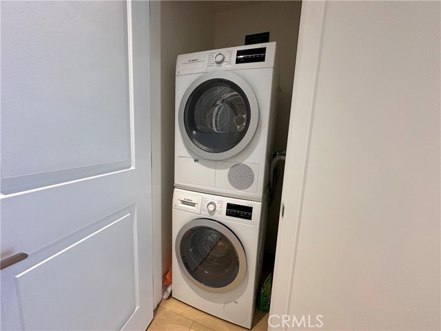 Detail Gallery Image 11 of 14 For 400 S Broadway #1004,  Los Angeles,  CA 90013 - 1 Beds | 1 Baths