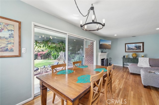 Detail Gallery Image 17 of 58 For 17006 Cantara St, Lake Balboa,  CA 91406 - 3 Beds | 2 Baths