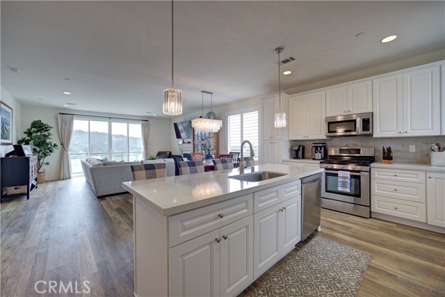 Detail Gallery Image 17 of 53 For 111 Ralph Beck Ln, Arroyo Grande,  CA 93420 - 3 Beds | 3/1 Baths