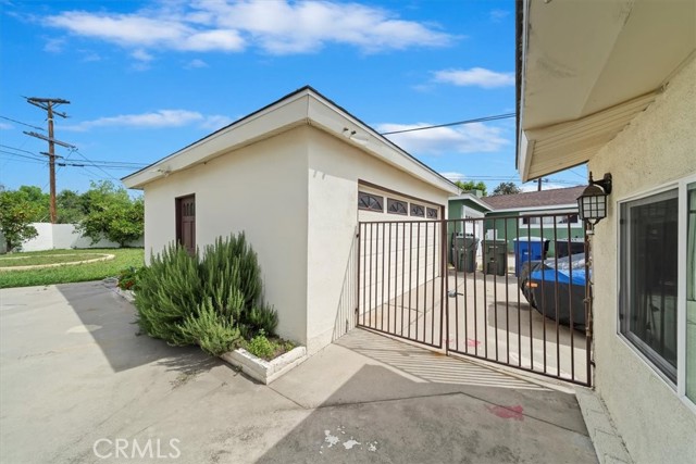 Detail Gallery Image 22 of 30 For 1126 E 24th St, San Bernardino,  CA 92404 - 3 Beds | 1/1 Baths