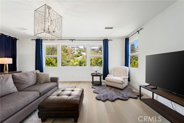 Detail Gallery Image 31 of 43 For 26743 Mont Calabasas Dr, Calabasas,  CA 91302 - 5 Beds | 6 Baths