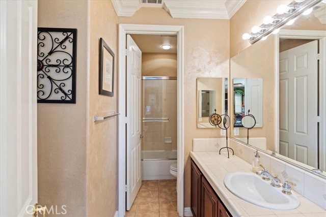 Detail Gallery Image 12 of 30 For 1928 Sycamore Hill Dr, Riverside,  CA 92506 - 5 Beds | 4/1 Baths