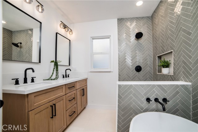 Detail Gallery Image 21 of 44 For 5560 Bradna Dr, Los Angeles,  CA 90043 - 3 Beds | 2 Baths