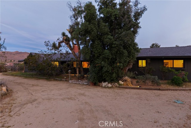 Detail Gallery Image 63 of 67 For 58747 San Marino, Yucca Valley,  CA 92284 - 3 Beds | 2/1 Baths