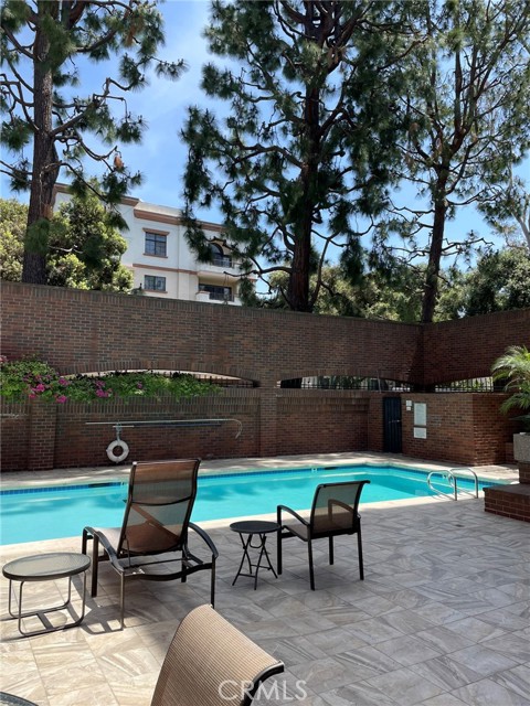 Detail Gallery Image 27 of 32 For 200 N Swall Dr #L252,  Beverly Hills,  CA 90211 - 2 Beds | 2 Baths