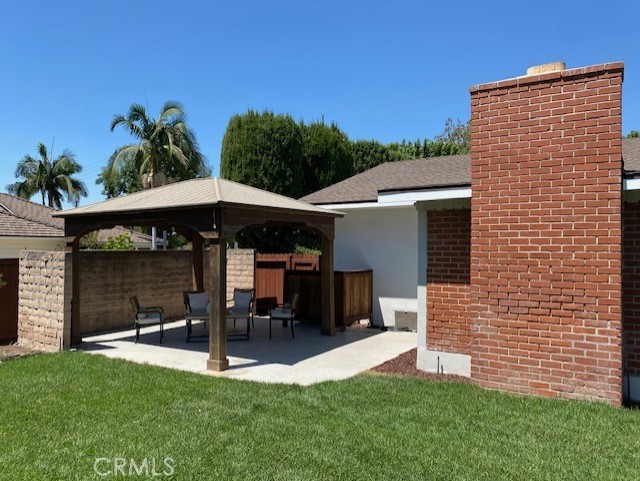 926 W. Valencia Mesa Drive, Fullerton CA: https://media.crmls.org/medias/035b89b1-bb5c-410e-a9d0-cc641a5f0402.jpg