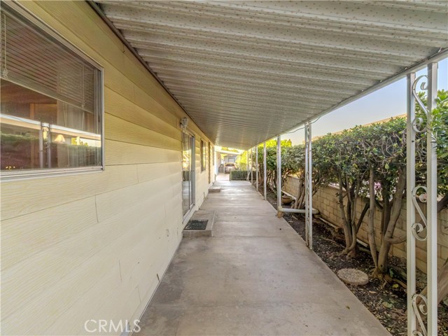 Detail Gallery Image 23 of 28 For 1420 Glengrove, Corona,  CA 92882 - 3 Beds | 2 Baths