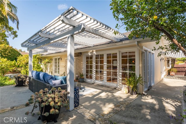 4906 Blackhorse Road, Rancho Palos Verdes, California 90275, 4 Bedrooms Bedrooms, ,1 BathroomBathrooms,Residential,Sold,Blackhorse,PV24079667