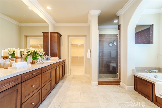 Detail Gallery Image 33 of 54 For 65 Rolling, Irvine,  CA 92620 - 4 Beds | 4/1 Baths