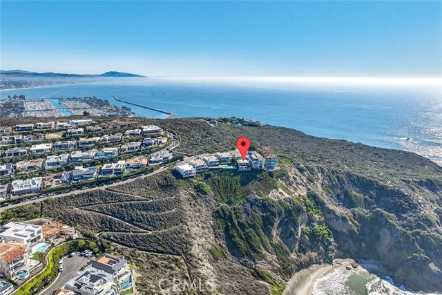 34381 Dana Strand Road, Dana Point CA: https://media.crmls.org/medias/035c067e-851b-4c36-b99a-23aede9d57b9.jpg