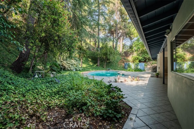 Detail Gallery Image 27 of 27 For 4736 Zelzah, Encino,  CA 91316 - 4 Beds | 3/1 Baths