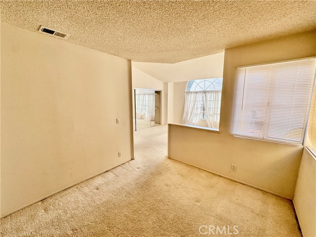 Detail Gallery Image 13 of 20 For 2001 via Como #103,  Corona,  CA 92881 - 3 Beds | 2/1 Baths
