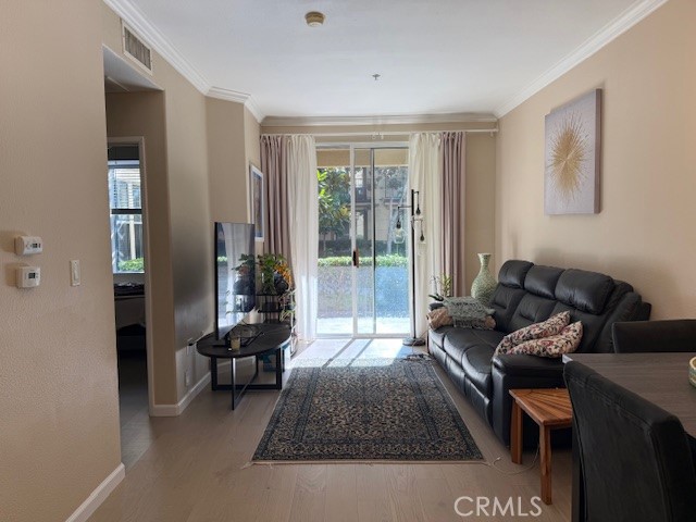 Detail Gallery Image 2 of 25 For 2125 Watermarke, Irvine,  CA 92612 - 1 Beds | 1 Baths