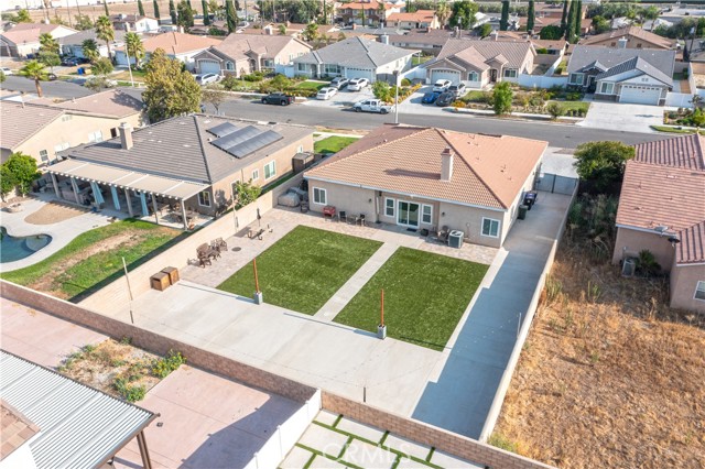 1586 W Mcwethy Street, Rialto CA: https://media.crmls.org/medias/035d37ca-9cc2-44e2-9bbe-d3e7f63bd2ec.jpg
