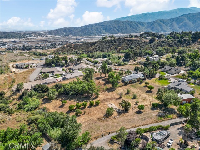 0 Deercrest Drive, Devore CA: https://media.crmls.org/medias/035d449f-a392-4e4a-8cb9-0023ef5af006.jpg