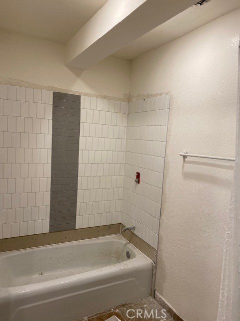 Detail Gallery Image 9 of 13 For 511 E Washington, Santa Ana,  CA 92701 - 1 Beds | 1 Baths