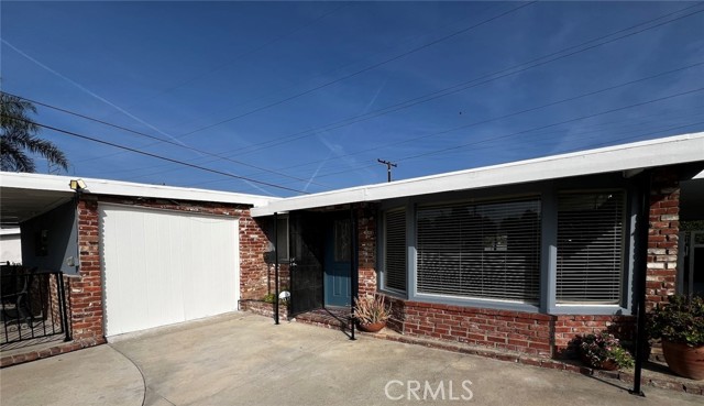 Detail Gallery Image 3 of 42 For 17139 E Newburgh St, Azusa,  CA 91702 - 4 Beds | 2 Baths